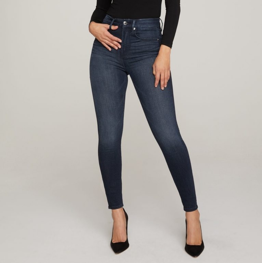 NWT Good American Good Legs Jeans